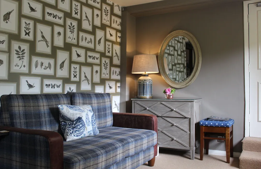The Broadway Hotel-1